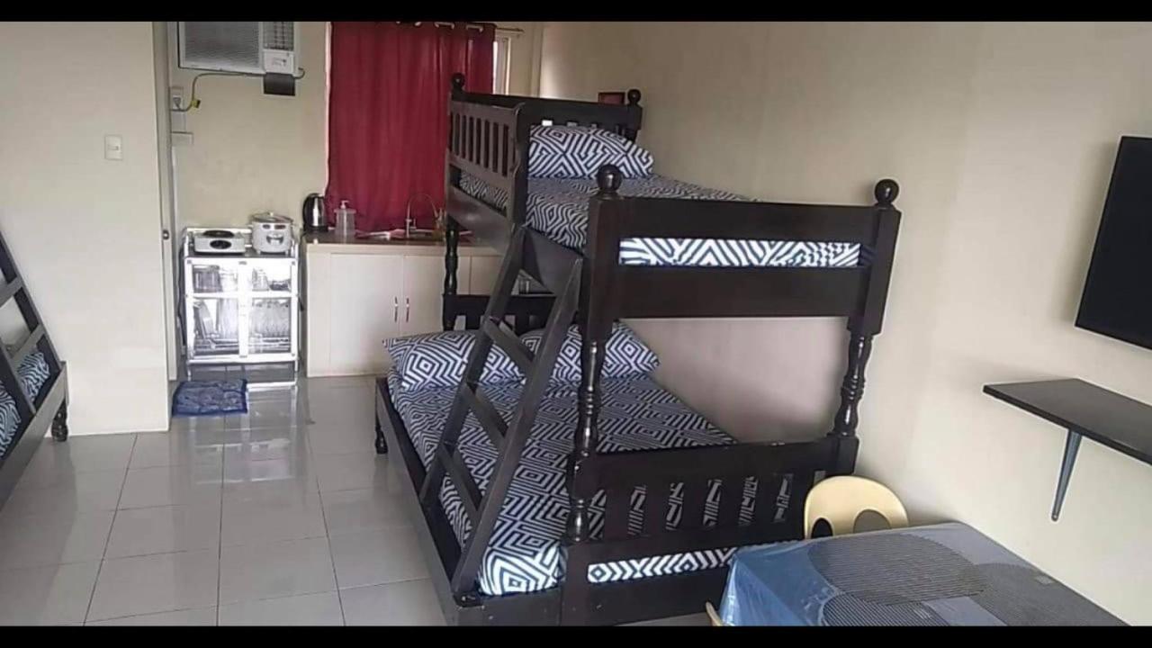 Hotel Rv3 Transient House Angeles Esterno foto